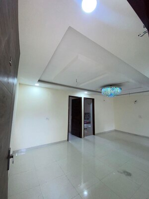 2 BHK Apartment For Sale in Sector 4