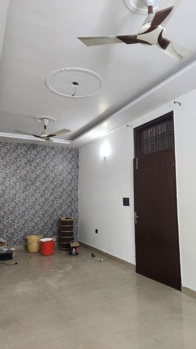 undefined, spring-field 2 Bedroom 200 Sq.Ft. Builder Floor In Sector 31 Faridabad 9713807