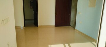 Room in 3 BHK Apartment at Amrapali Crystal Homes, Sector 76 – for Rent
