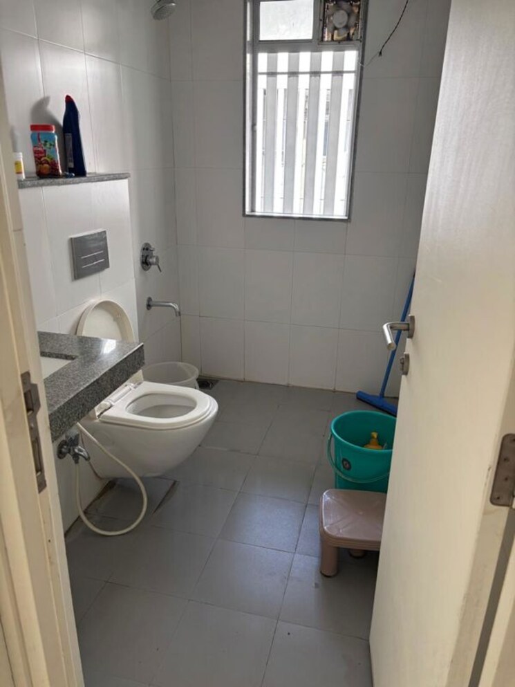 Bathroom, godrej-24 2 Bedroom 690 Sq.Ft. Apartment In Hinjewadi Pune 9714032