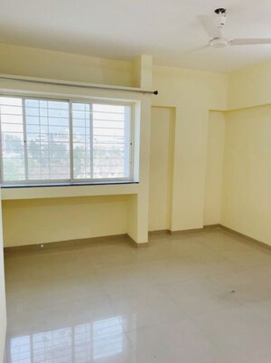 Room in 1 BHK Apartment at Icon Viva, Hinjewadi – for Rent