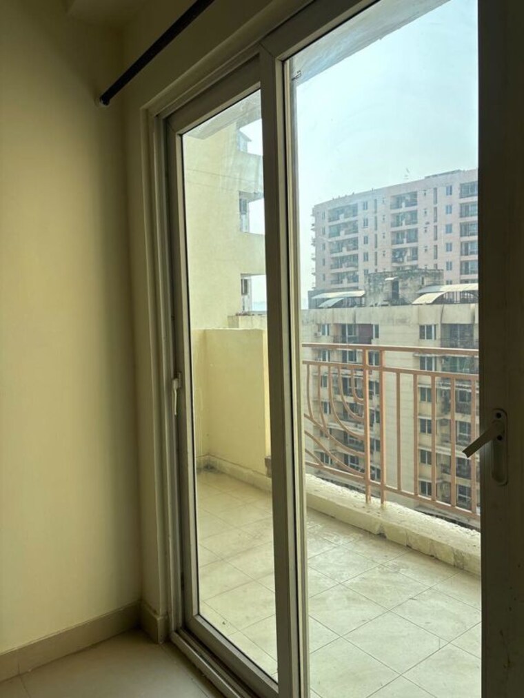undefined, mahagun-moderne 3 Bedroom 1435 Sq.Ft. Apartment In Sector 78 Noida 9714103