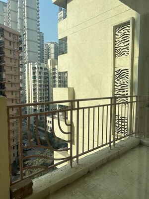 3 BHK Apartment – Exterior View View at Mahagun Moderne, Sector 78 - for Rent