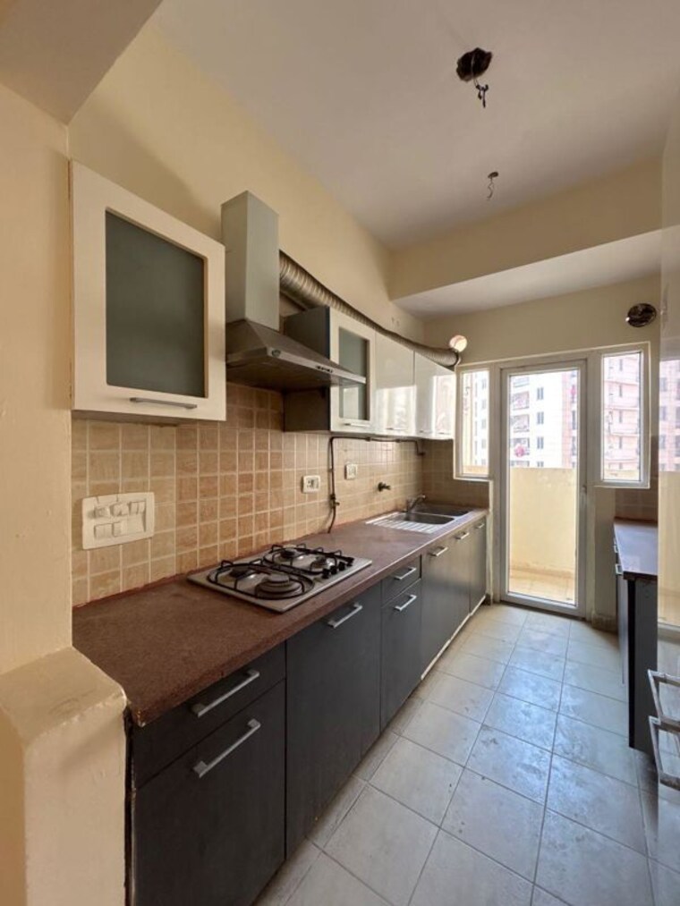 Kitchen, mahagun-moderne 3 Bedroom 1435 Sq.Ft. Apartment In Sector 78 Noida 9714103