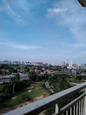 Plot Area in 2 BHK Apartment at Godrej Aria, Sector 79 – for Rent