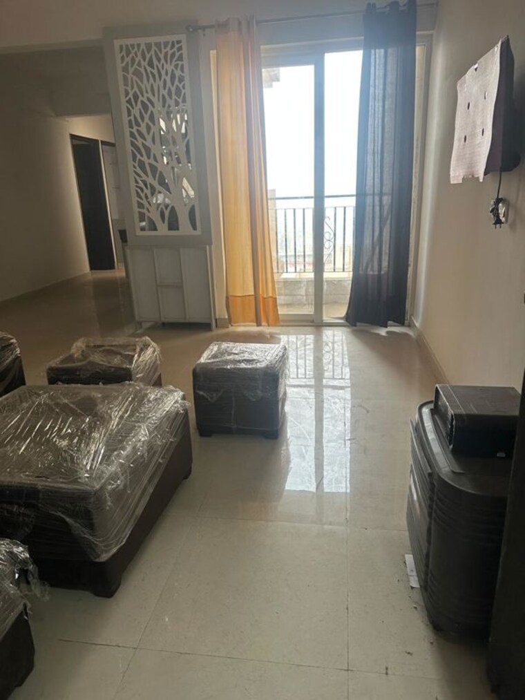 Living Room, signature-the-serenas 2 Bedroom 614 Sq.Ft. Apartment In Sohna Sector 36 Gurgaon 9714247