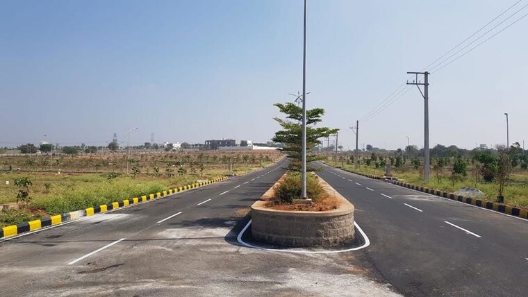 Swimming Pool, thummaloor  211 Sq.Yd. Plot In Thummaloor Hyderabad 9714421