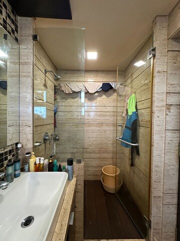 Bathroom in 3 BHK Apartment at Sterling Seaface, Worli – for Rent