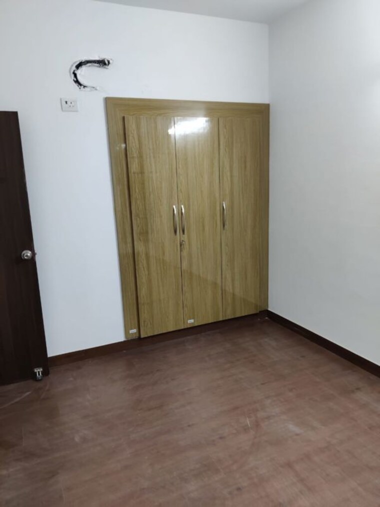 Room, umang-winter-hills 2.5 Bedroom 1616 Sq.Ft. Apartment In Sector 77 Gurgaon 9714521