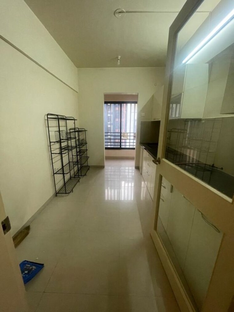 Kitchen, clover-acropolis 3 Bedroom 1500 Sq.Ft. Apartment In Viman Nagar Pune 9714849