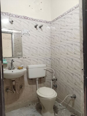 Bathroom in 1 BHK Builder Floor at Sector 37 – for Rent