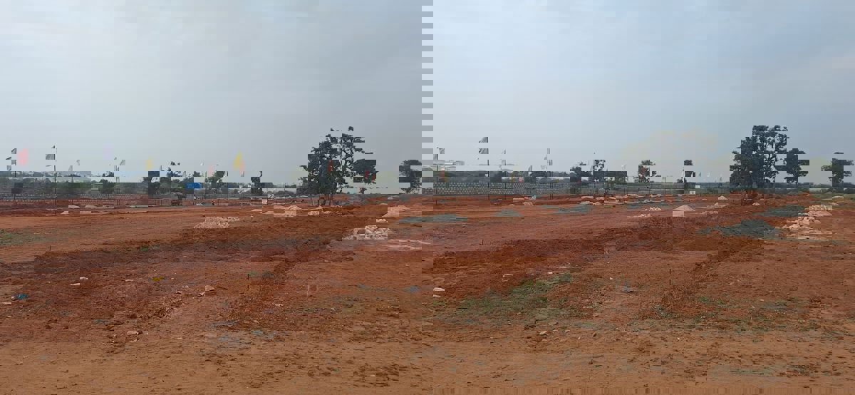 Plot For Sale in Nadergul