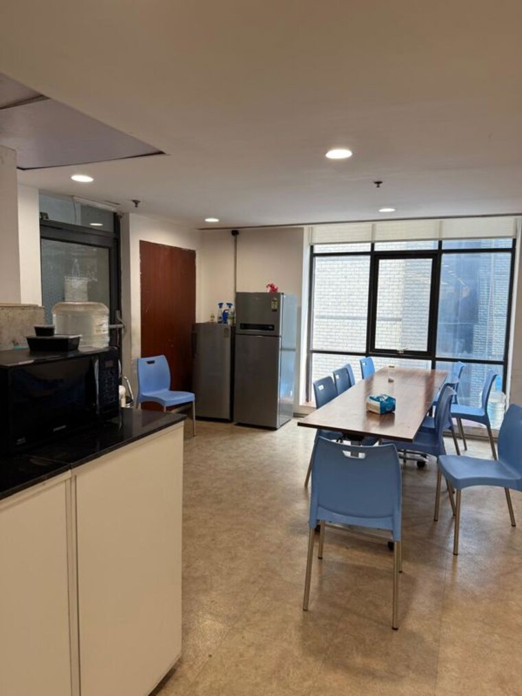 Team Area, sector 63 Commercial Office Space in IT/SEZ 11000 Sq.Ft. In Sector 63 Noida 9715435