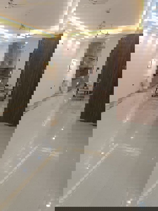 3.5 BHK + Extra Room 350 Sq.Ft. Builder Floor in Jadhunath Enclave