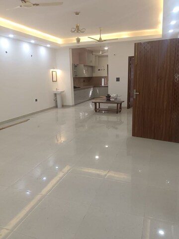 3.5 BHK Builder Floor For Rent in Jadhunath Enclave, Sector 29