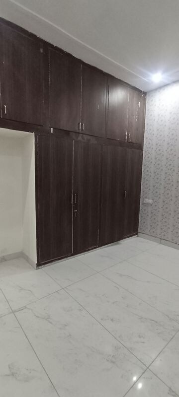 Room in 2 BHK Independent House at Patiala Road – for Sale