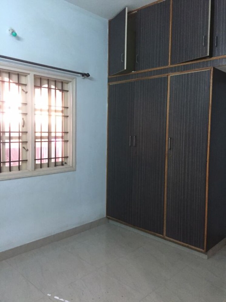 Room, hrbr layout 2 Bedroom 1100 Sq.Ft. Builder Floor In Hrbr Layout Bangalore 9715582