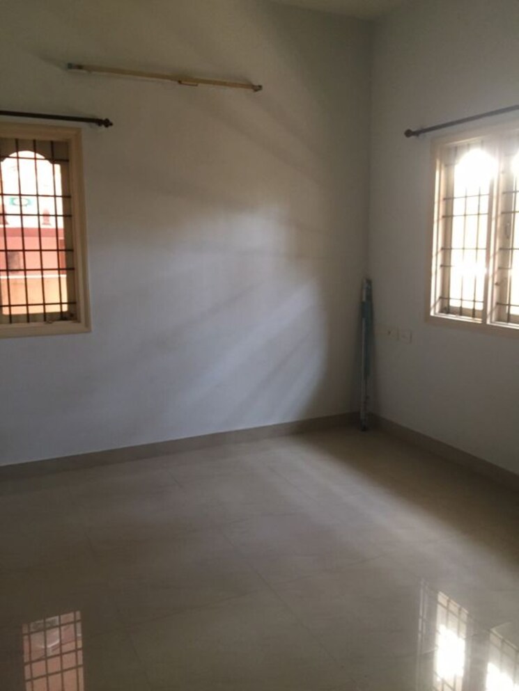 Room, hrbr layout 2 Bedroom 1100 Sq.Ft. Builder Floor In Hrbr Layout Bangalore 9715582