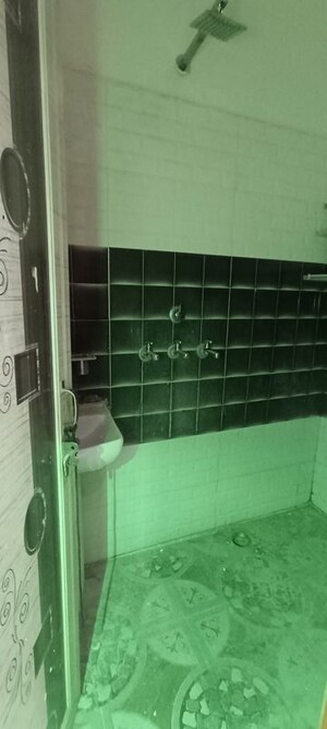 Bathroom in 3 BHK Independent House at Patiala Road – for Sale