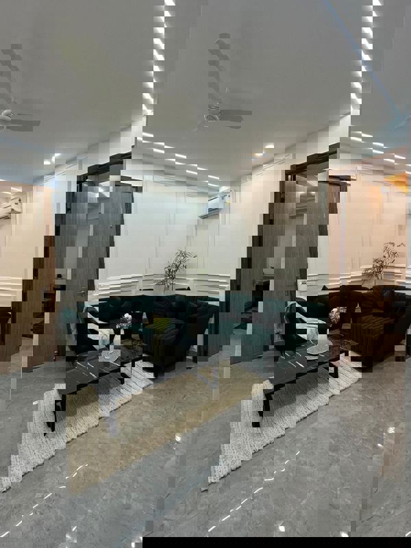 1 BHK Builder Floor For Rent in Sector 31