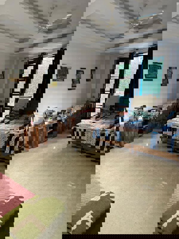 Living Room, palam vihar 4 Bedroom 579 Sq.Yd. Builder Floor In Palam Vihar Gurgaon 9715666