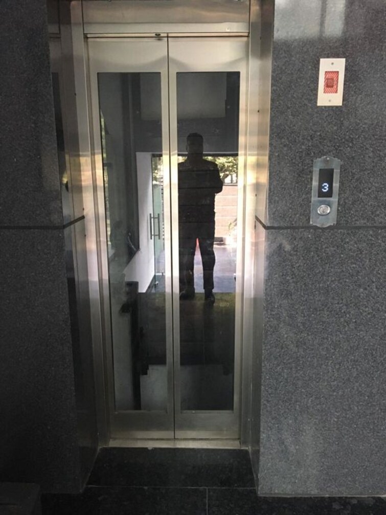 undefined, sector 63 Commercial Office Space in IT/SEZ 1800 Sq.Ft. In Sector 63 Noida 9715700