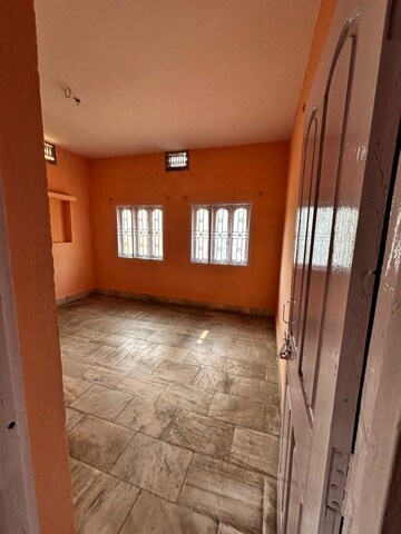 2 BHK Apartment For Rent in Lalpur