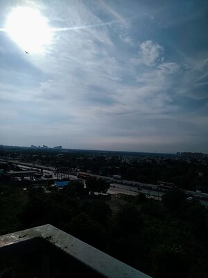 Plot Area in 2 BHK Apartment at Godrej 101, Sector 79 – for Rent