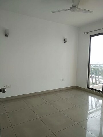 Room in 2 BHK Apartment at Godrej 101, Sector 79 – for Rent