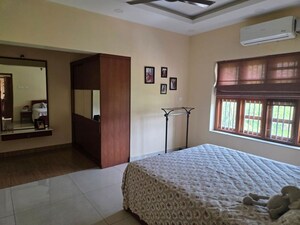 Master Bedroom in 4 BHK Independent House at Viyyur – for Sale