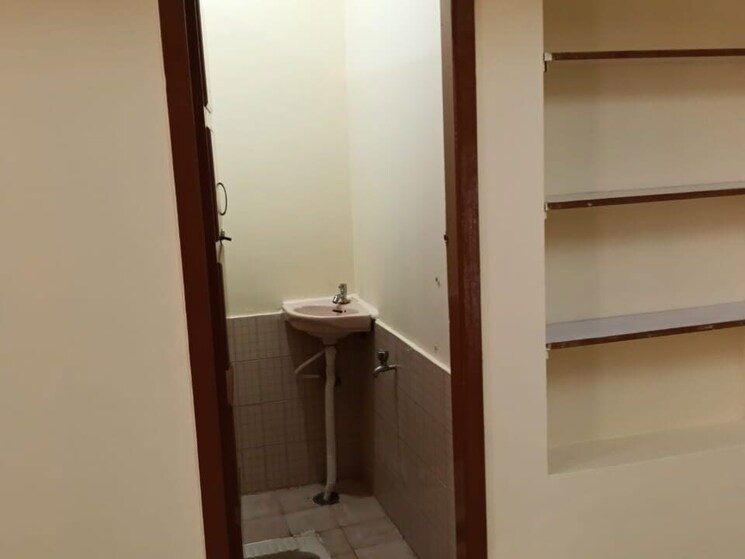 Bathroom, hbr layout 3 Bedroom 1150 Sq.Ft. Independent House In Hbr Layout Bangalore 9716184
