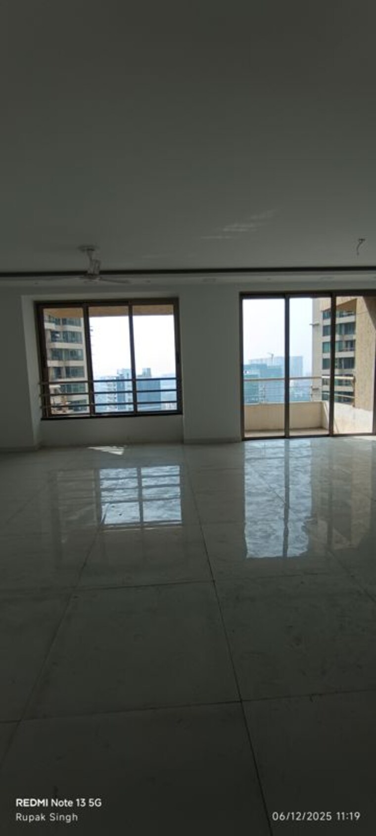 Room, oberoi-springs 5 Bedroom 2700 Sq.Ft. Apartment In Andheri West Mumbai 9716188