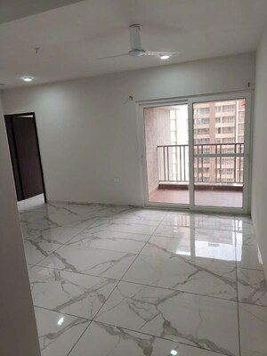 Room in 2 BHK Apartment at Godrej Elements, Hinjewadi – for Rent