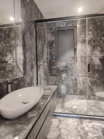 Bathroom in 6 BHK Independent House at Sector 15 – for Sale