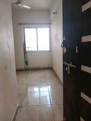 Bathroom in 3 BHK Apartment at Gaur City 2 - 14th Avenue, Sector 16c Greater Noida – for Rent