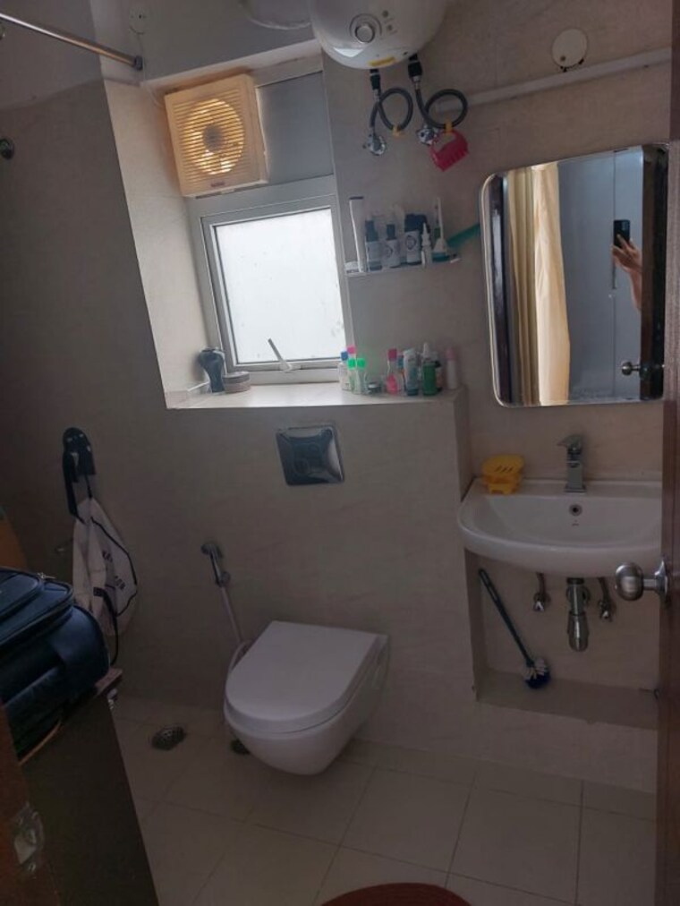 Attached Bathroom, pareena-coban-residences 2 Bedroom 1550 Sq.Ft. Apartment In Sector 99a Gurgaon 9380336