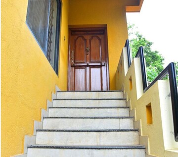 Staircase in 3 BHK Independent House at Hrbr Layout – for Rent