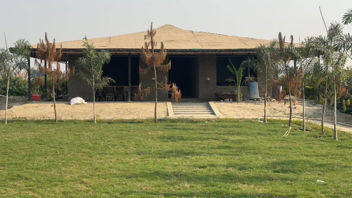 Plot For Sale in Sector 100