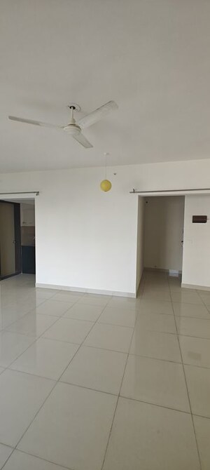 Room in 3 BHK Apartment at Paranjape Schemes Blue Ridge, Hinjewadi – for Sale