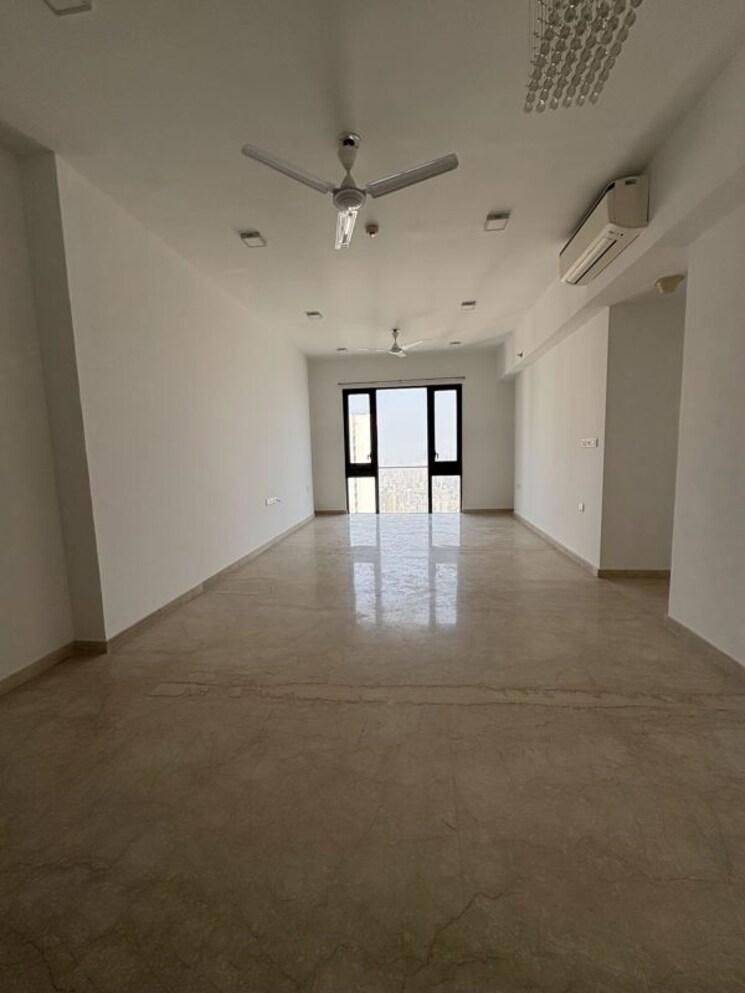 Room, lodha-the-park 2 Bedroom 901 Sq.Ft. Apartment In Worli Mumbai 9716741