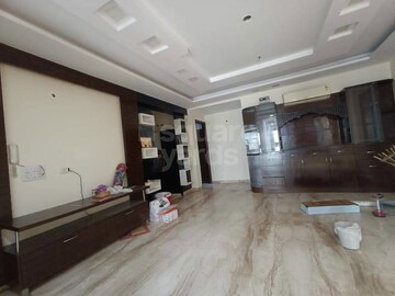 Room in 3 BHK Builder Floor at Paschim Vihar – for Rent