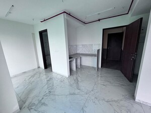 Room in 1 BHK Apartment at Hubtown Celeste, Worli – for Sale