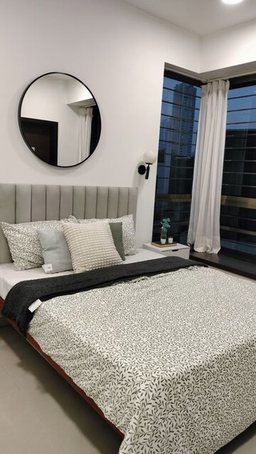 Bathroom in 3 BHK Apartment at Oberoi Realty Woods, Goregaon East – for Sale