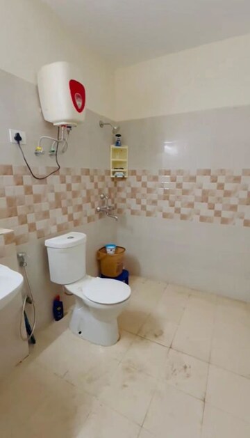 Bathroom in 4 BHK Villa at Amrapali Dream Valley, Tech Zone 4 Greater Noida – for Rent