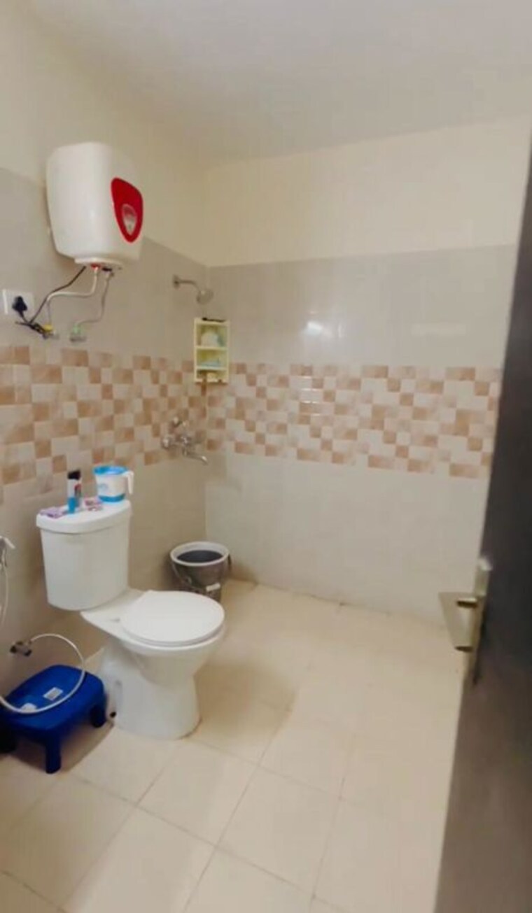 Bathroom, amrapali-dream-valley 4 Bedroom 2500 Sq.Ft. Villa In Tech Zone 4 Greater Noida Greater Noida 9712330