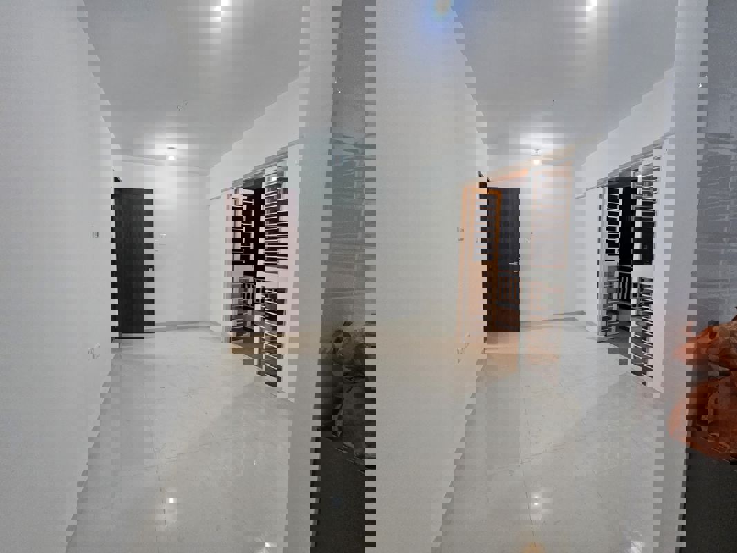 2 BHK Apartment For Rent in Trident 9