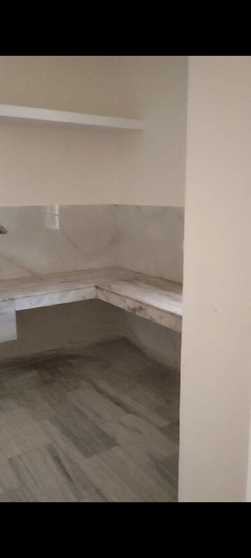 Room in 3 BHK Villa at Sector 70 – for Rent