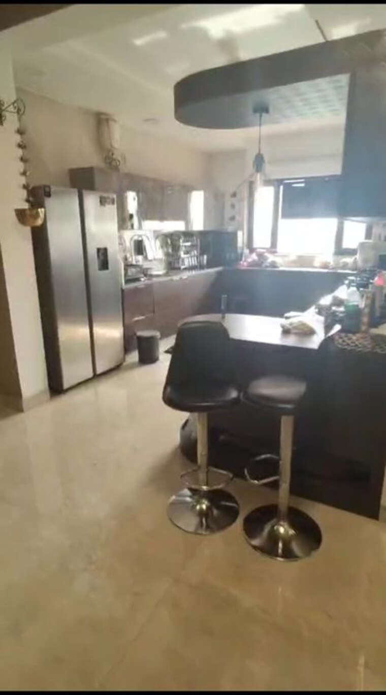 Team Area, sector 10 5 Bedroom 500 Sq.Yd. Builder Floor In Sector 10 Faridabad 8992745