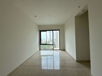 Room in 3 BHK Apartment at Piramal Mahalaxmi, Mahalaxmi – for Rent