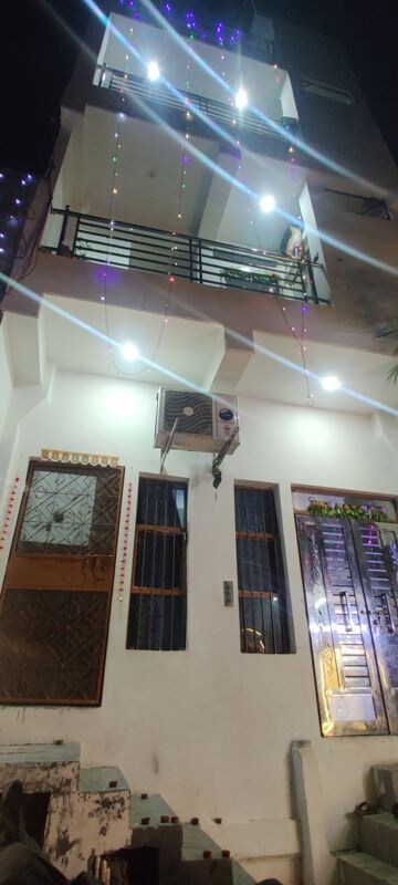 6+ BHK Independent House For Sale in Faridabad South